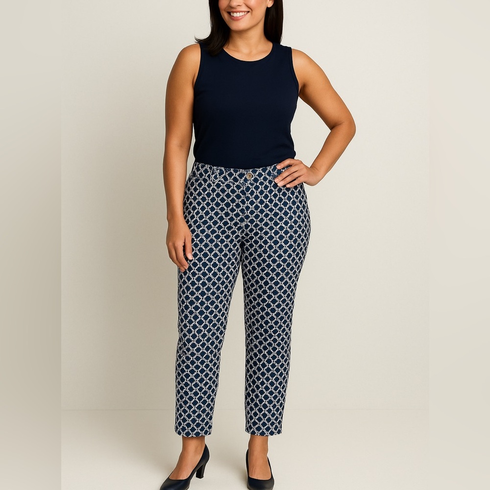 Michael Kors Navy and White Rope Pattern Miranda Style Cropped Pants